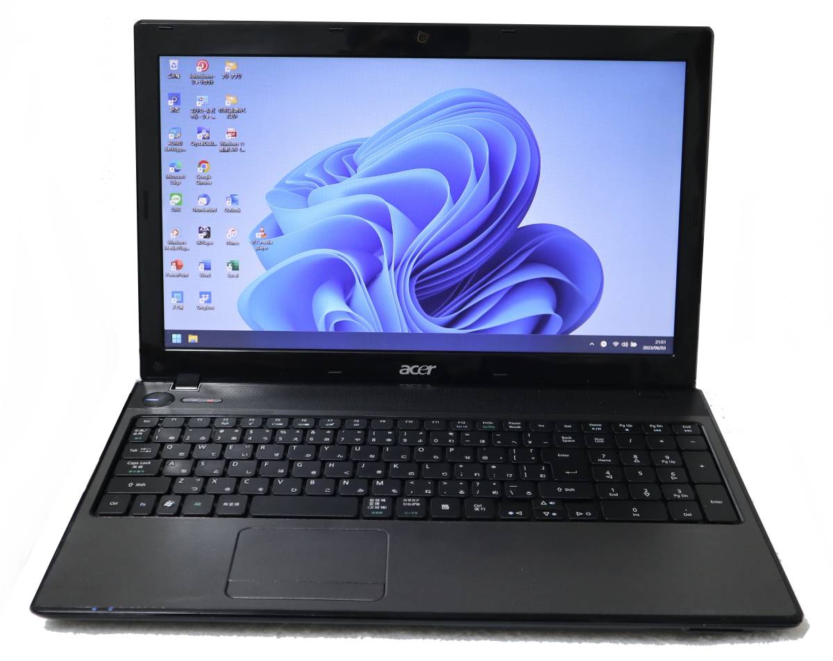 ☆acer Aspire 5741 core i5 メモリ4GB 新品SSD240GB Windows11 15.6
