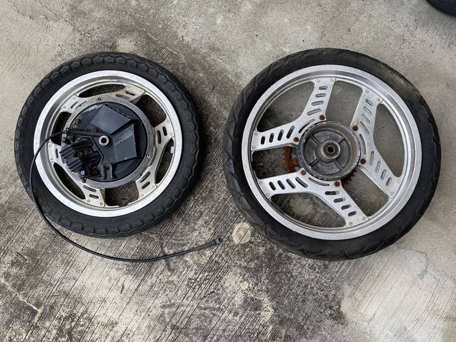 ウェビックガレージセール 純正 VT250F - タイヤ ホンダ Yahoo