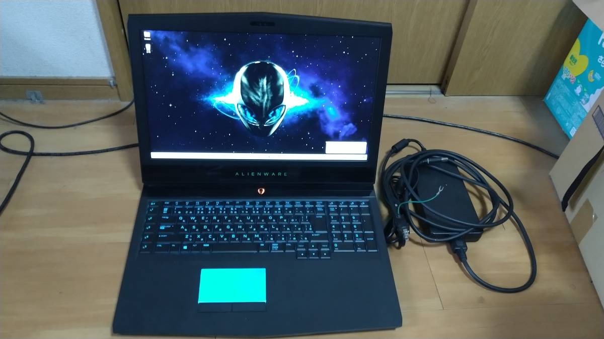 送料無料】Alienware 17 R4 i7-7700HQ 2.80GHz 16GB SSD 512GB HDD 1TB 