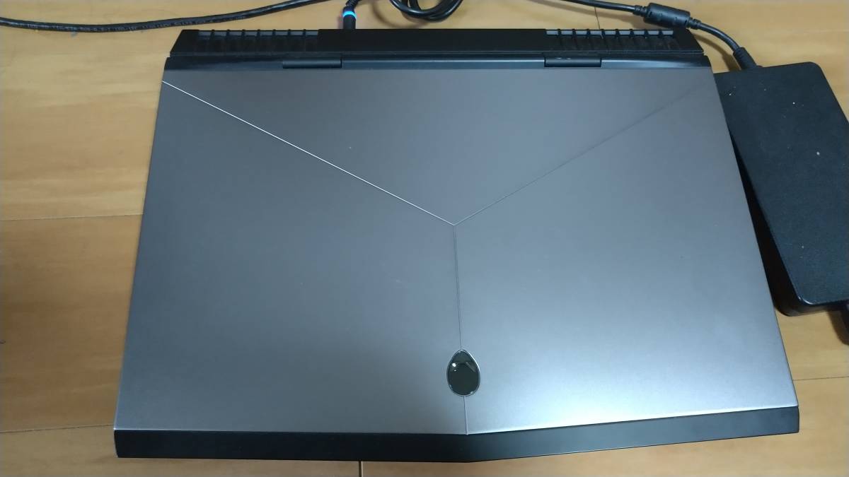 送料無料】Alienware 17 R4 i7-7700HQ 2.80GHz 16GB SSD 512GB HDD 1TB 