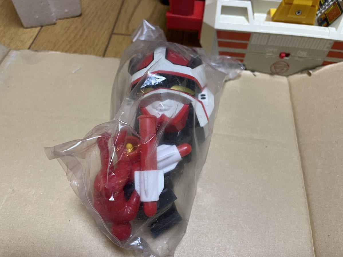 新品 バンダイ　超電子バイオマン 電子司令 バイオコマンダー バンダイ 超電子バイオマン 電子指令バイオコマンダー(戦隊シリーズ