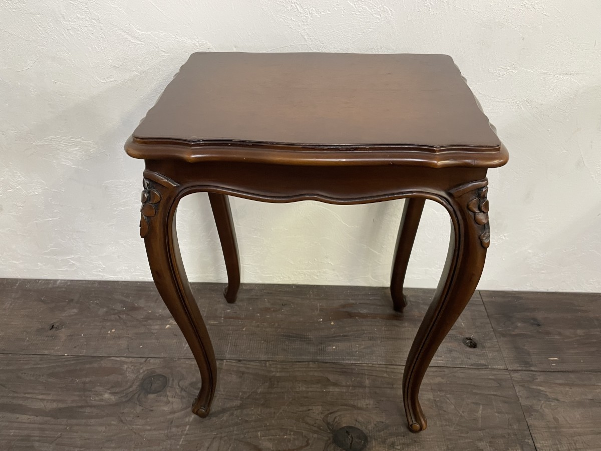 カリモク ドマーニ Louis XV ルイ15世 スライドサイドテーブル カリモク ドマーニ Louis XV ルイ15世 スライドサイドテーブル