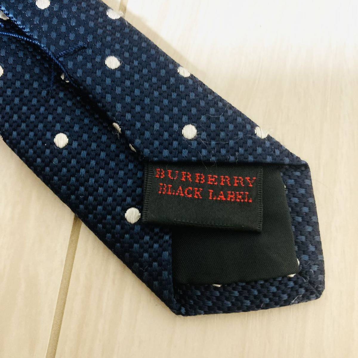 ☆美品 バーバリー ホースマーク ドット 高級 ブラックレーベル ワン