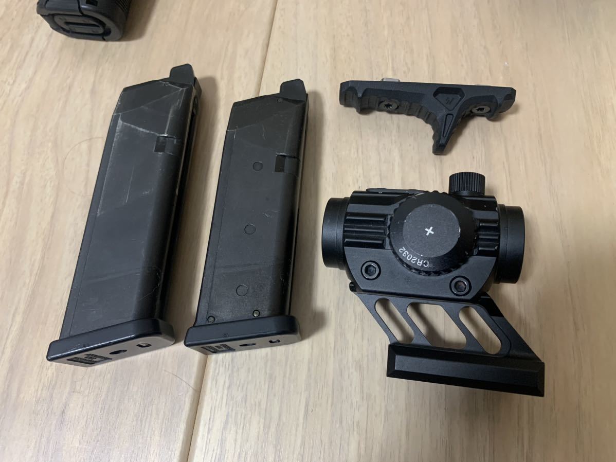 KingArms TWS ガスブローバック GBB PCC9 ガスブロ　電動ガン_9