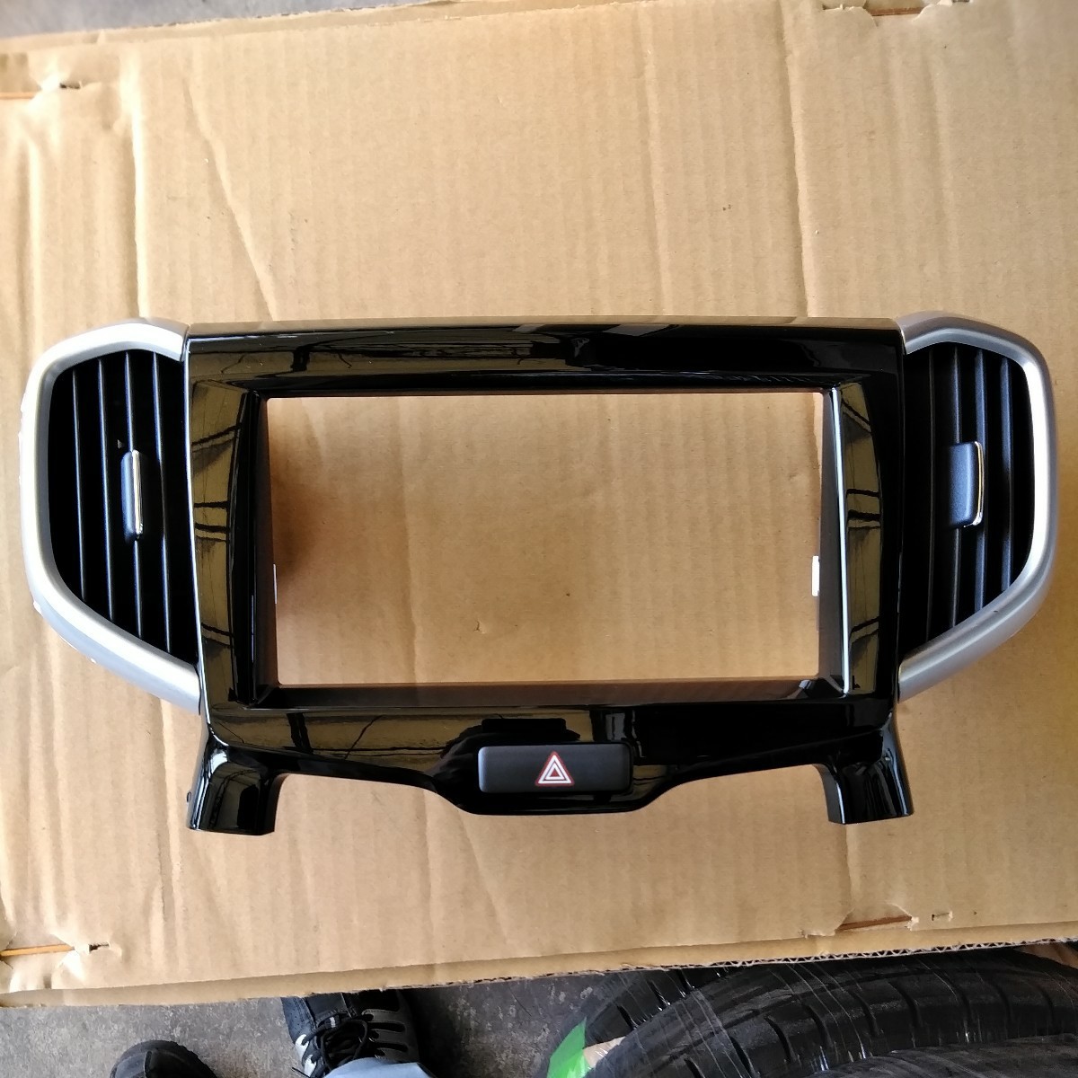 スズキ ソリオ バンディット MA36S MA46S MA26S オーディオパネル