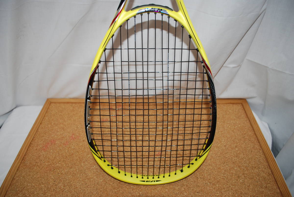 中古品 現状品 YONEX NANOFORCE 8V ソフトテニスラケット ナノフォース