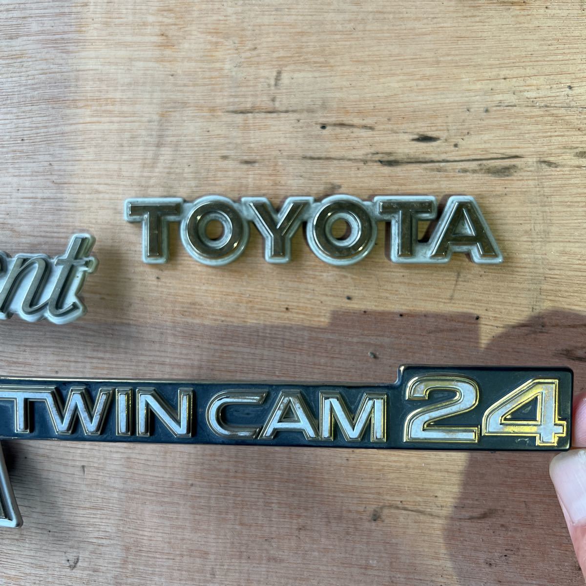 激安 希少 GX71 クレスタ ゴールドエンブレム セット 街道レーサー  