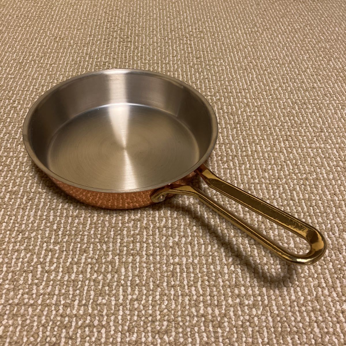 【格安，豊富な】 COPPER100 ミニフライパン 直径17センチ(一般)｜売買されたオークション情報、yahooの商品情報をアーカイブ公開 - オークファン 一般