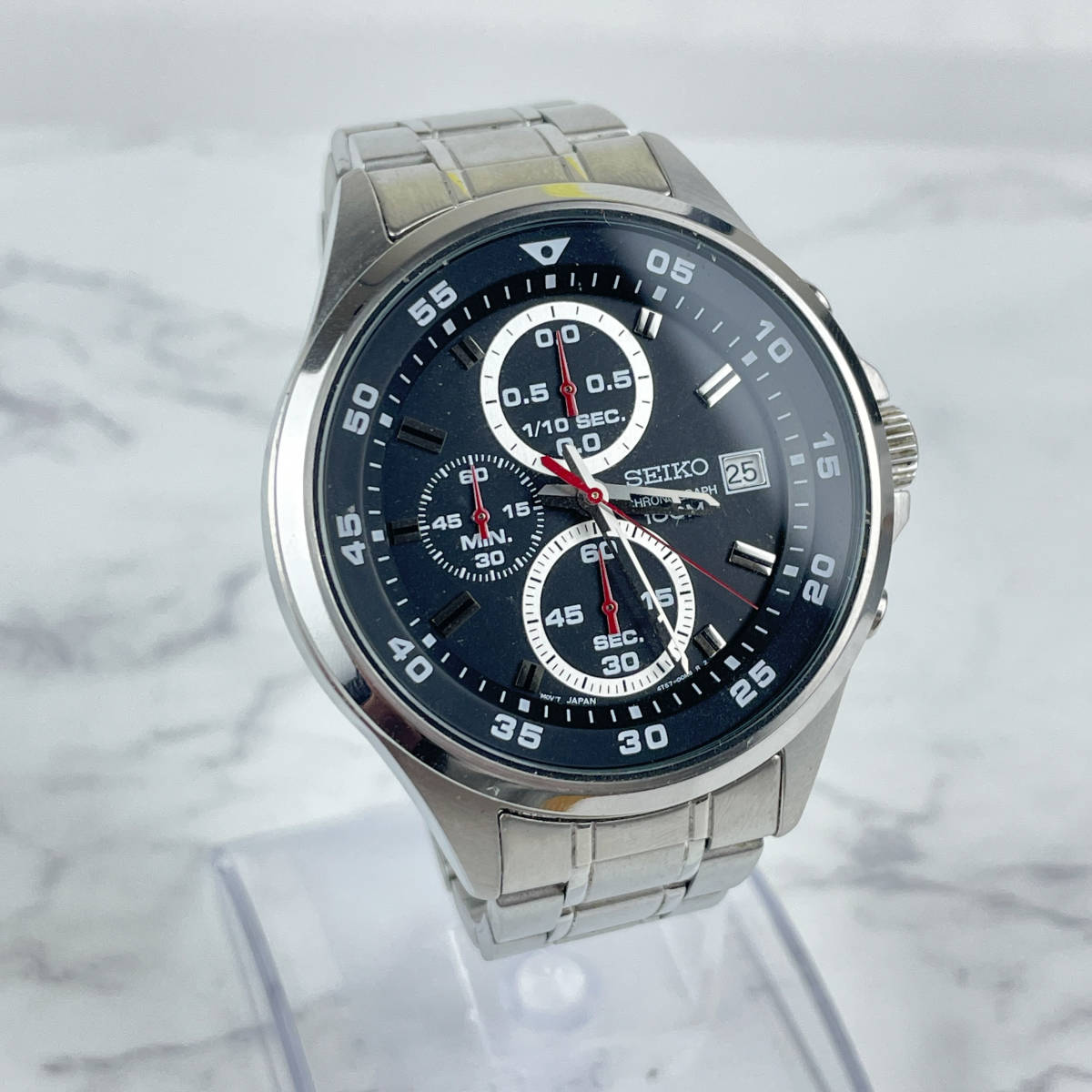 稼動品 SEIKO セイコー クロノグラフ 4T57-00J0 QZ 黒 腕時計 ベルト無し