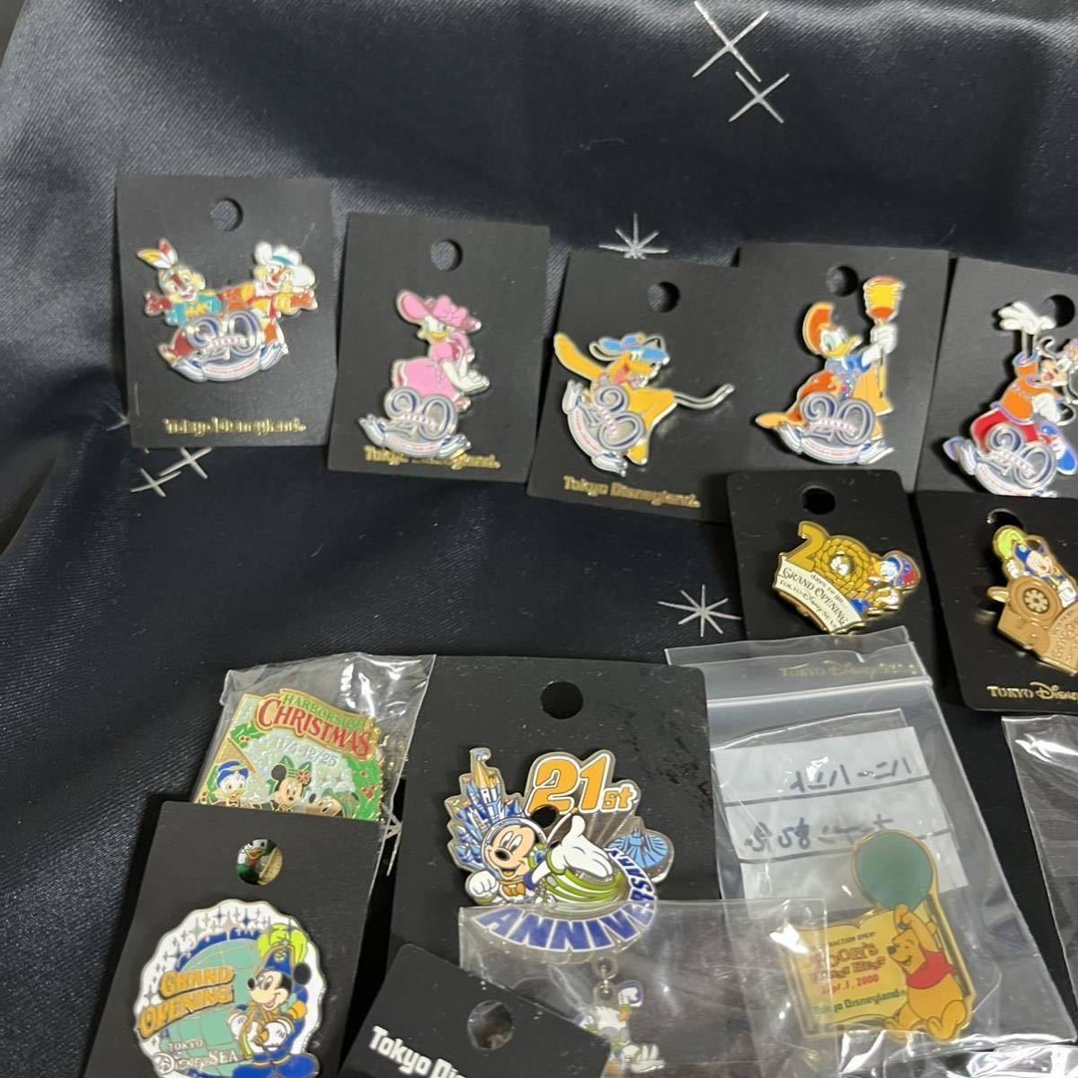 ディズニー ピンバッジ 120点以上 大量まとめ売り 美品 周年