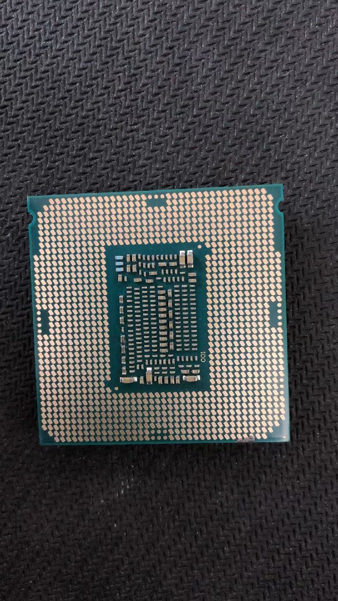 CPU インテル Intel Core I7-8700 プロセッサー 中古 動作未確認