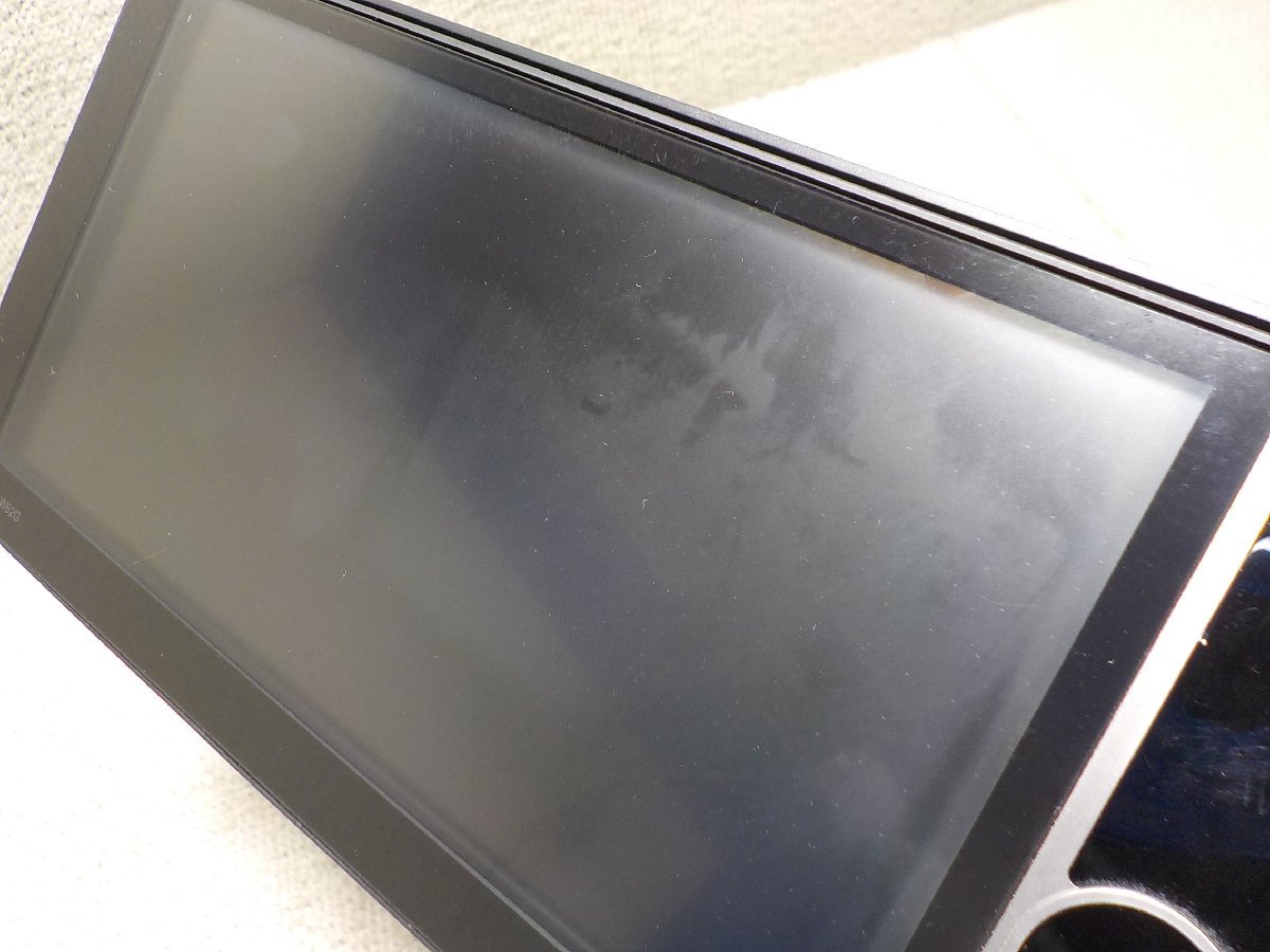 NHZD-W62G トヨタ純正ナビ DVD再生 CD&frasl;DVD&frasl;USB&frasl;Bluetooth-高年式 CD&frasl;DVD&frasl;USB&frasl;Bluetooth CD&frasl;DVD&frasl;USB&frasl;Bluetooth-ココシュ トヨタ純正 HDDナビ NHZD-W62G CD/DVD/SD/USB/iPod/AUX/Bluetooth/フルセグ 地図2012年冬版●23005109三J1704●