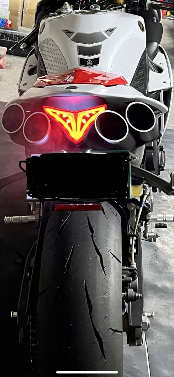 TOCE トゥース スリップオンマフラーyzf-R1 09~14年式(マフラー本体