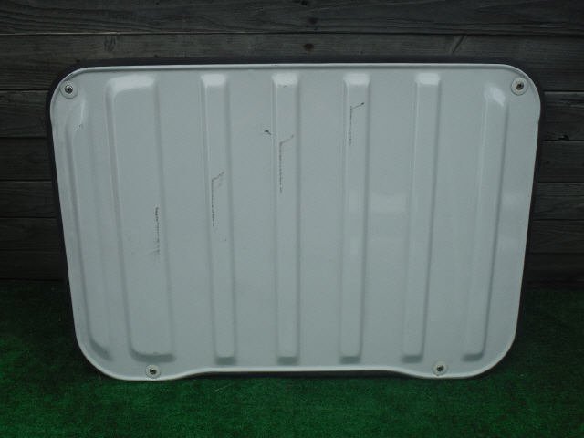 【杜の都仙台から】 H23年 サンバー EBD-TT2 エンジンフード 白 [ZNo:05001312] 【送料　要確認】