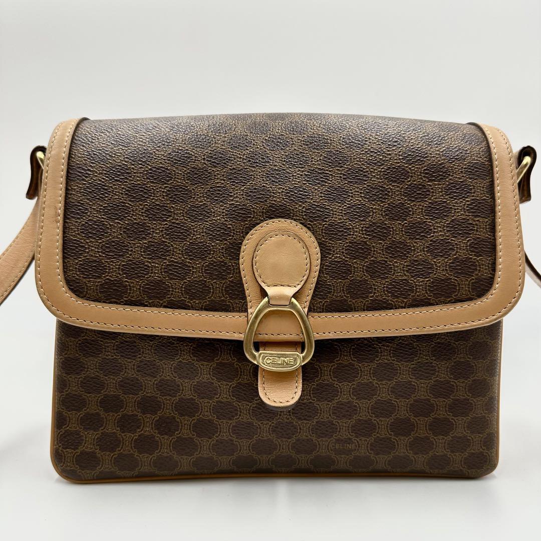 トリオンフ ショルダーバッグ マカダム セリーヌ マカダム柄 CELINE