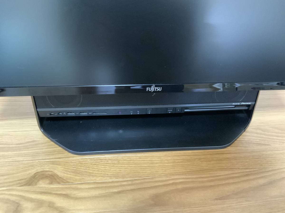 FUJITSU FMVF90B3B ESPRIMO FH90/B3 Core i7 7700HQ 2.80GHz□現状品