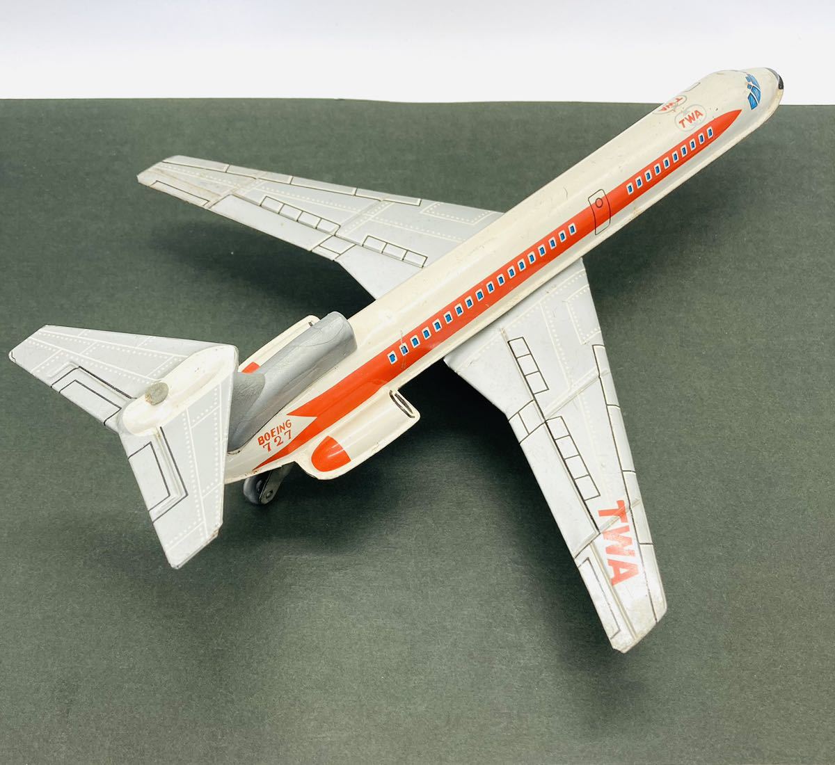 ブリキ製 飛行機 TWA ボーイング727 昭和レトロ おもちゃ 当時物 現状