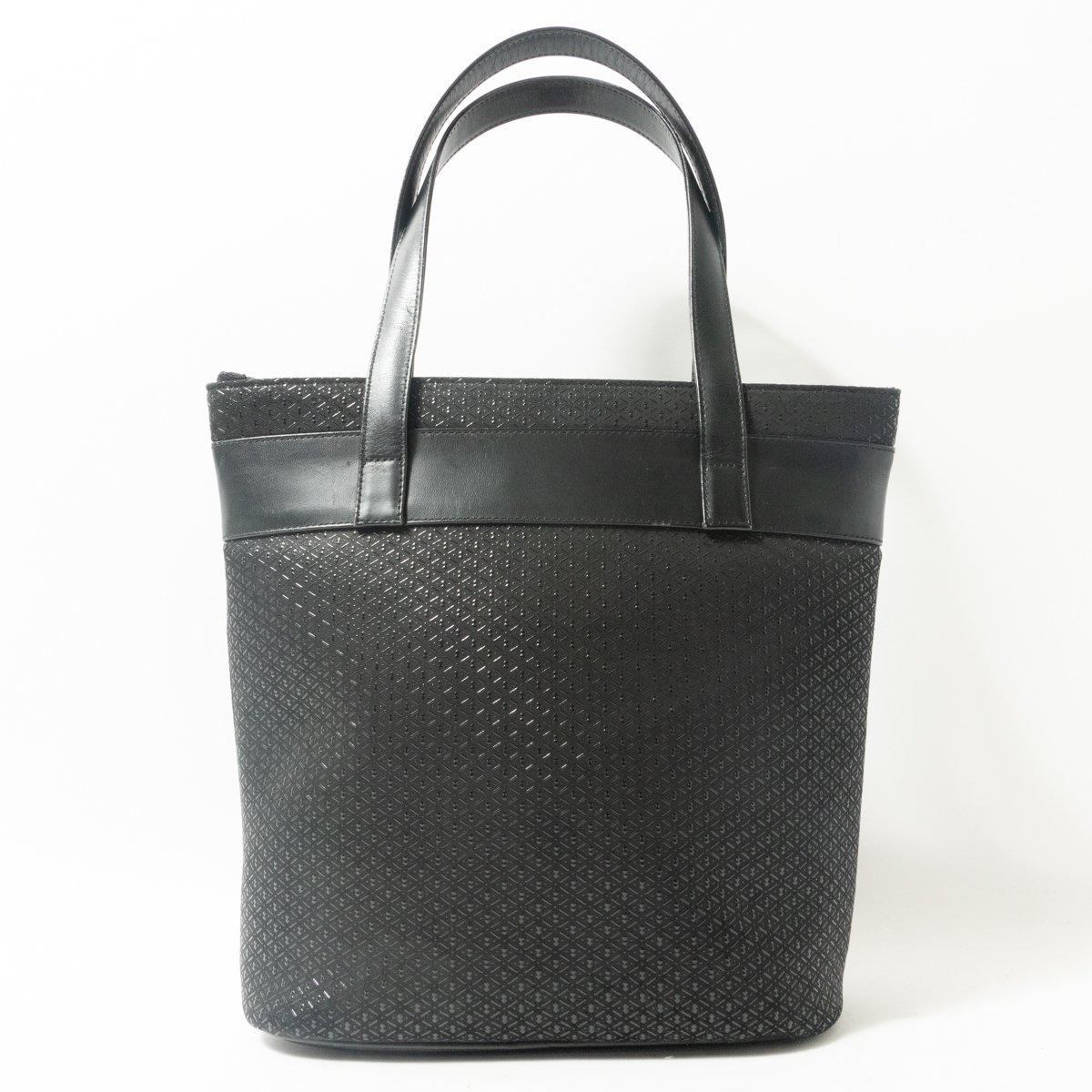 新作入荷，正規品 印傳屋 INDEN-YA ハンドバッグ トートバッグ レザー 本革 鹿革 漆 レディース 婦人 女性 和装 エレガント 高級 シンプル(その他)｜売買されたオークション情報、yahooの商品情報をアーカイブ公 その他