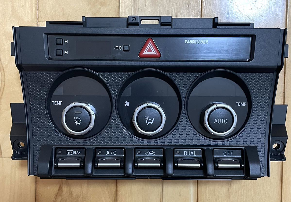 86 ZN6 BRZ ZC6 ハチロク　エアコン クロック　時計　スイッチ パネル　LED 打ち替え品　72311-CA050 85201-CA000 基盤のみ