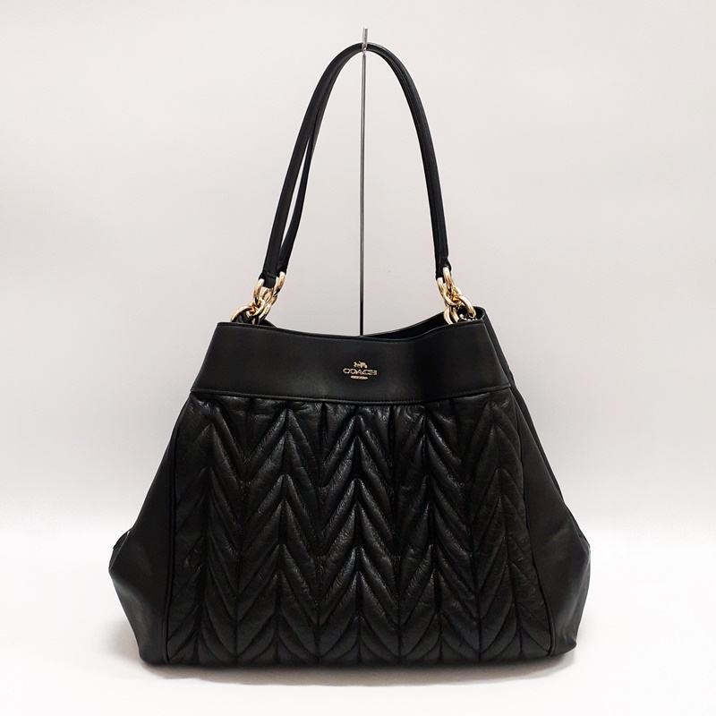 HOT，100%新品 COACH レクシー F32978 キルティング レザー トートバッグ 肩掛け ショルダーバッグ コーチ キルテッド ブラック 品(トートバッグ)｜売買されたオークション情報、yahooの商品情報をアーカイブ かばん、バッグ