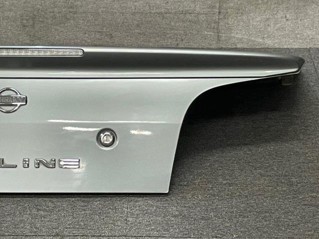 スカイライン GF-ER34 4ドア 純正 トランク WV2 スポイラー付 個人宅様