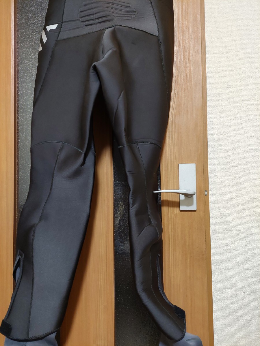 ☆ダイワ　ドライタイツ　鮎タイツ　PV-4004D35Ｖ☆美品✨ ☆ダイワ ドライタイツ 鮎タイツ PV-4004D35R ☆ 【公式通販】