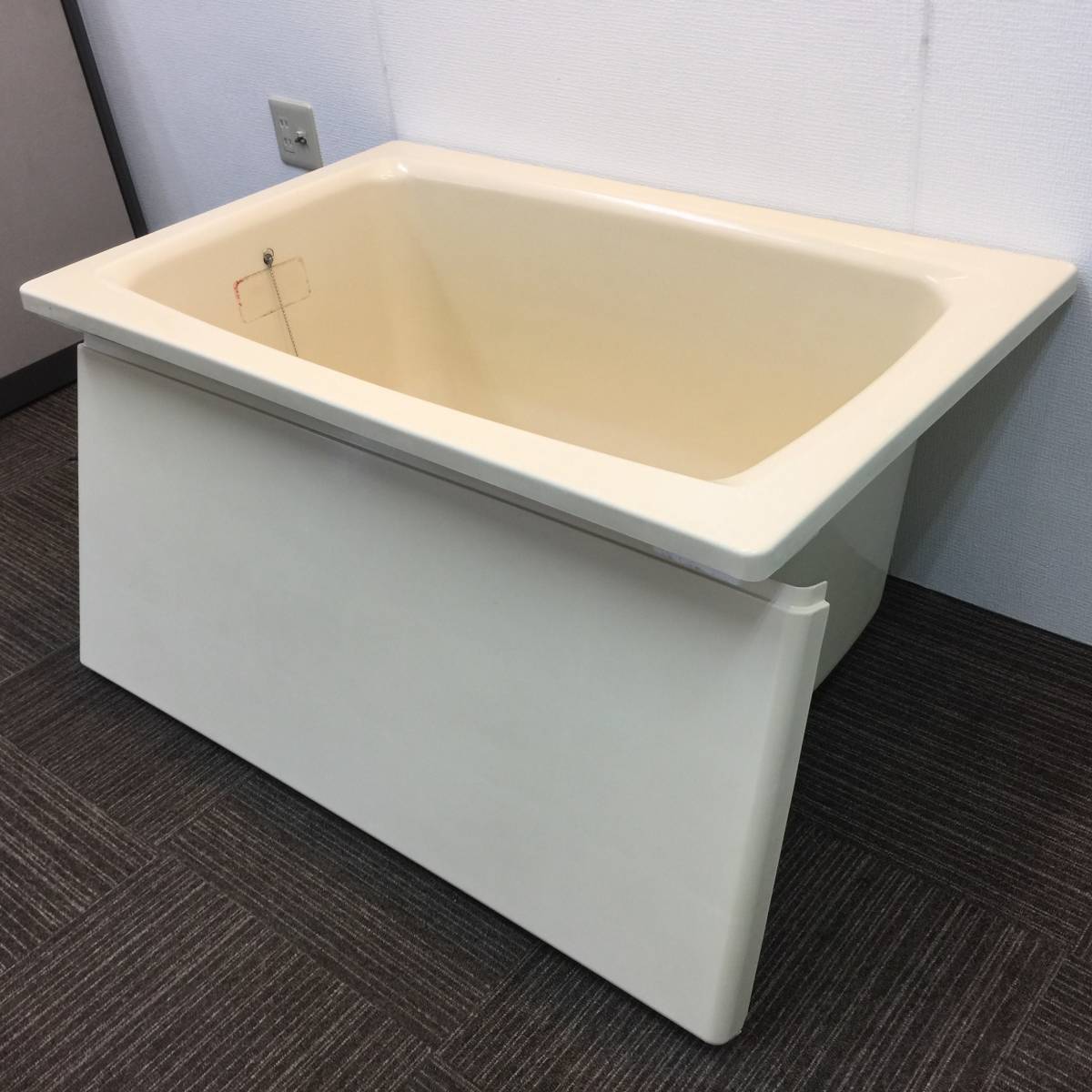 中古】 材質 FRP☆ 浴槽_お風呂・バスタブ☆(幅120cm×奥行き72cm×高さ 