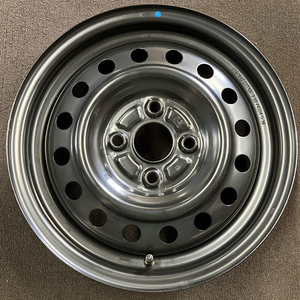 ラパン 純正 R14 4.5J 4穴 PCD100 ハブ径54 14インチ 鉄 スチール ラパン 純正 R14 4.5J 4穴 PCD100 ハブ径54 14インチ 鉄 スチール