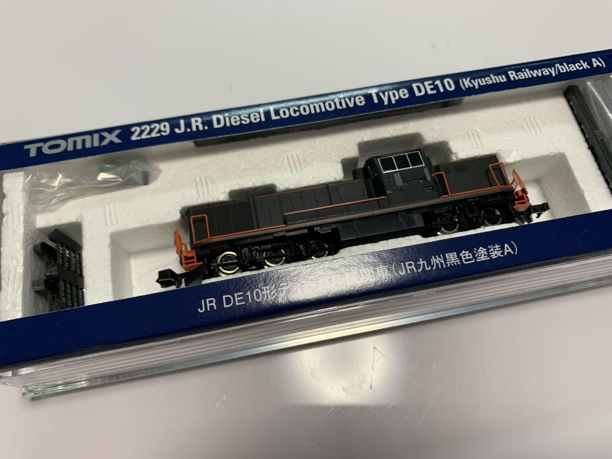 TOMIX Nゲージ DE10 JR九州黒色塗装A 2229 鉄道模型 ディーゼル機関車