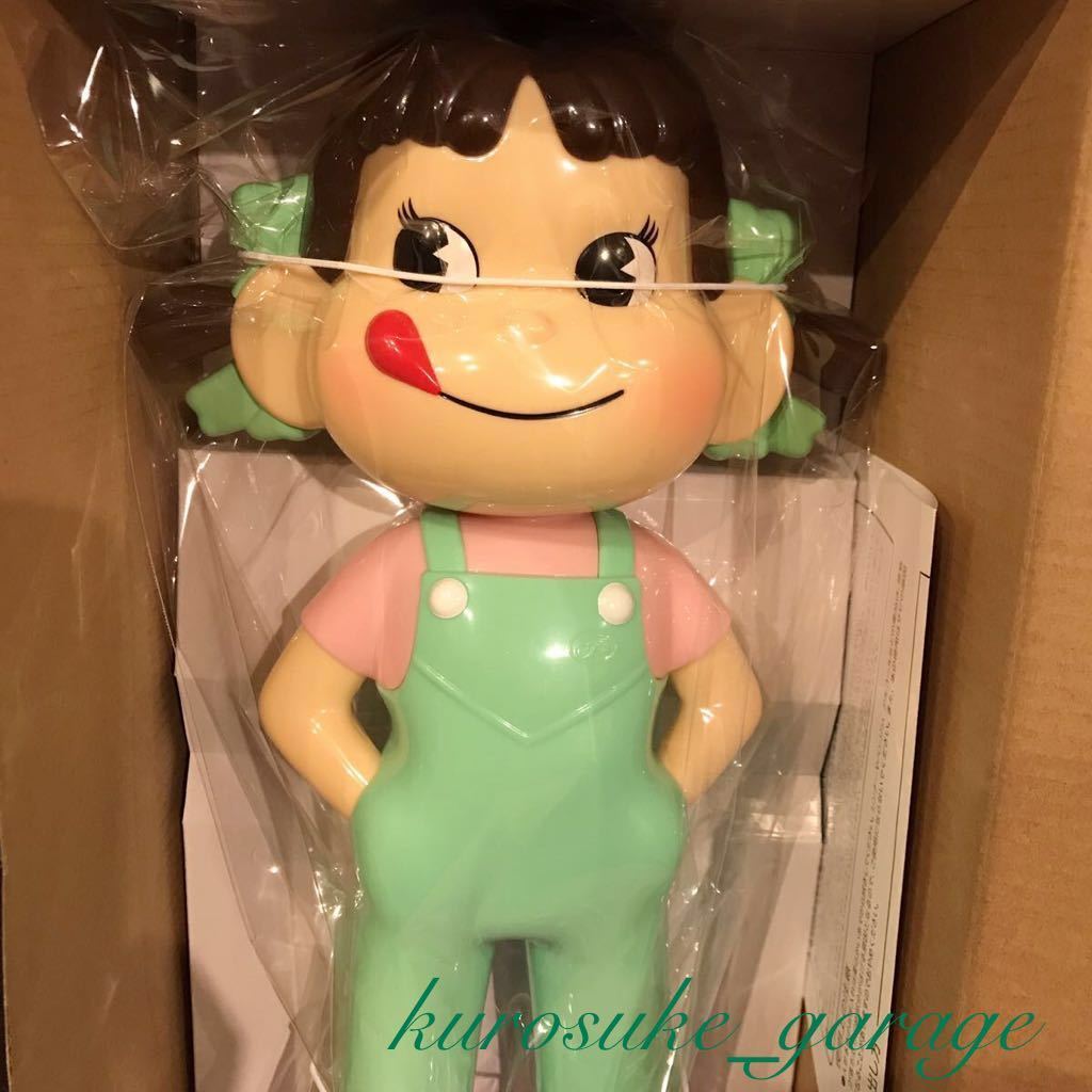 ○即決○不二家ペコちゃん○卓上ペコちゃん人形○ミントグリーン○新品