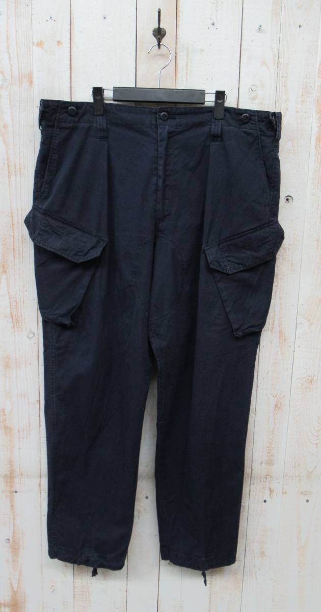 VINTAGE ヨーロッパ古着＊ROYAL NAVY ロイヤルネイビー＊イギリス海軍 カーゴパンツ 8415-99-280-2696 スラントポケット 85/112/128 古着卸