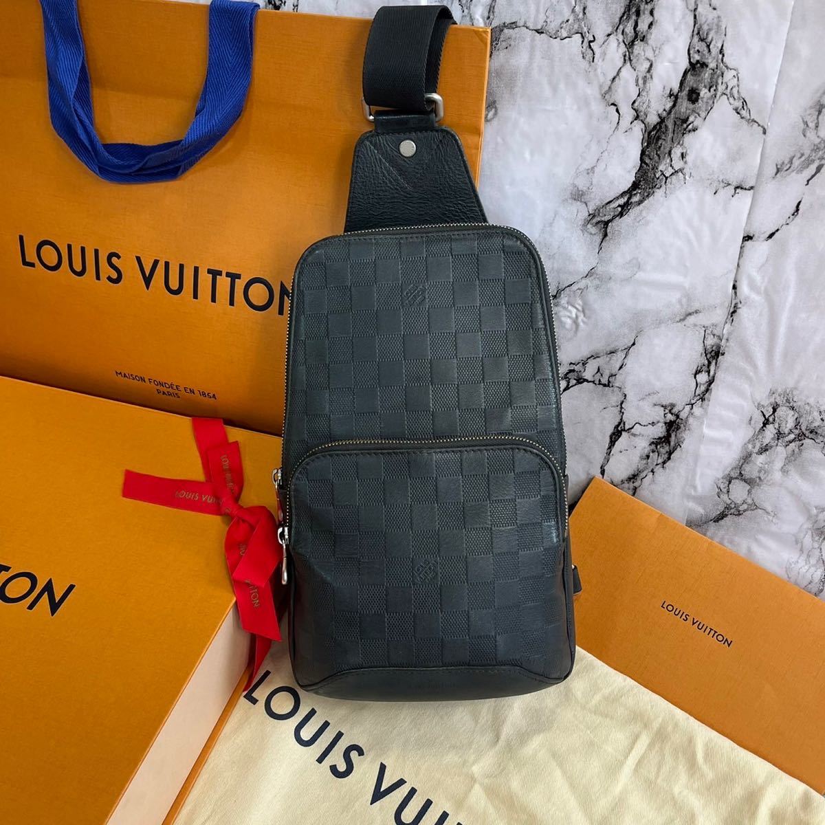 LOUIS VUITTON ルイ ヴィトン ダミエアンフィニ アヴェニュー スリング 