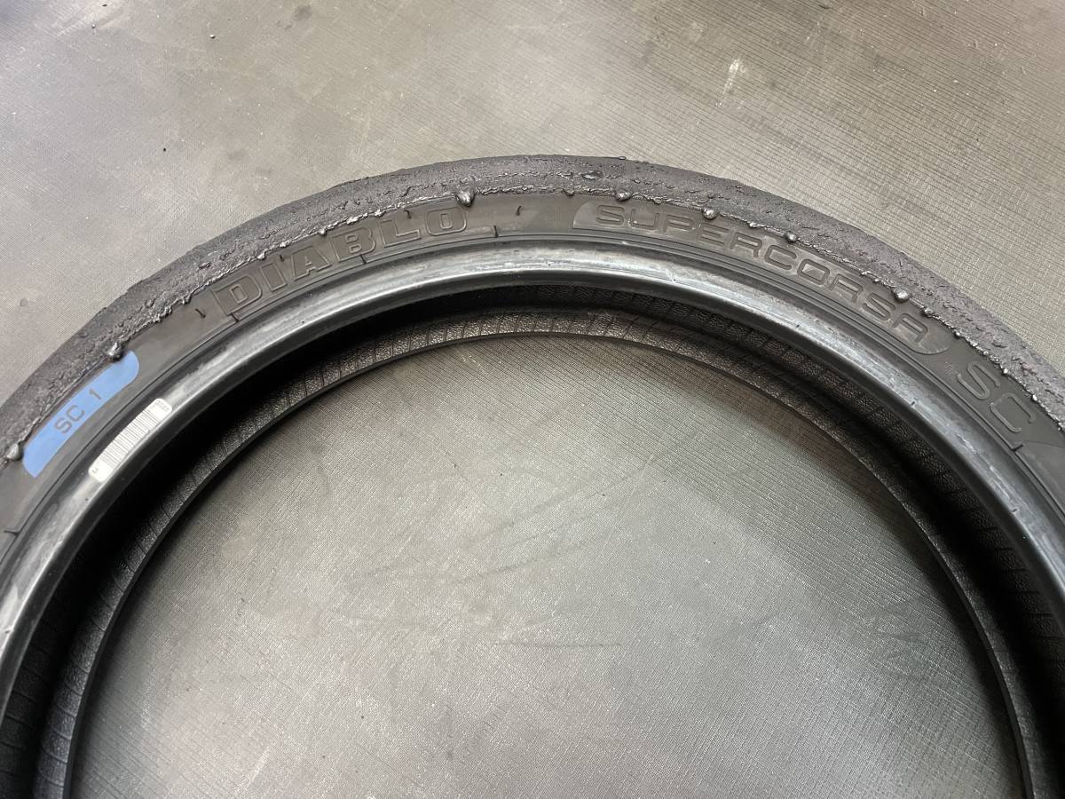 中古タイヤ PIRELLI DIABLO SUPERCORSA V3 SC1 110/70ZR17M/C (54W