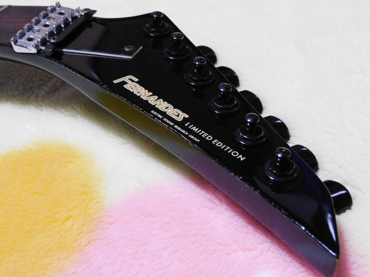 コンコルドヘッド フェルナンデス FERNANDES Charvel SSH STJ