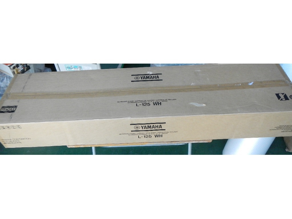 〇売切り〇未使用〇ヤマハ キーボードスタンド L-125 WH〇