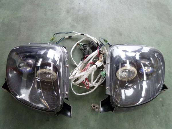 未使用　RX-7 FD３S用　Ｃ－ＷＥＳＴ ２灯固定ヘッドライトキット 絶版！C-WEST?固定ライトキット FD3S RX-7用！中古！(ヘッドライト