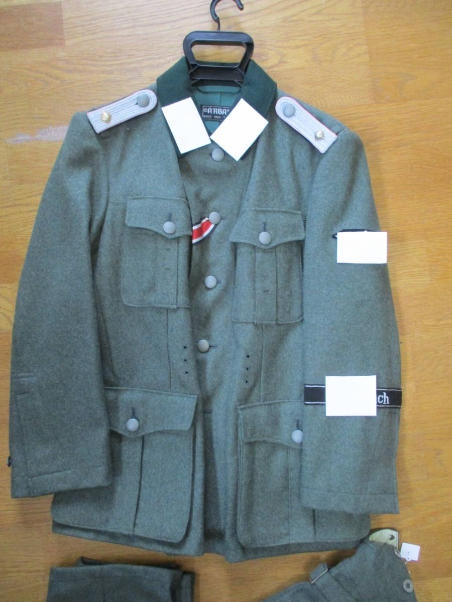 120. 惜譲品 ドイツ軍 機甲科 中尉軍服(肩章、襟章、袖章)付き 上下 