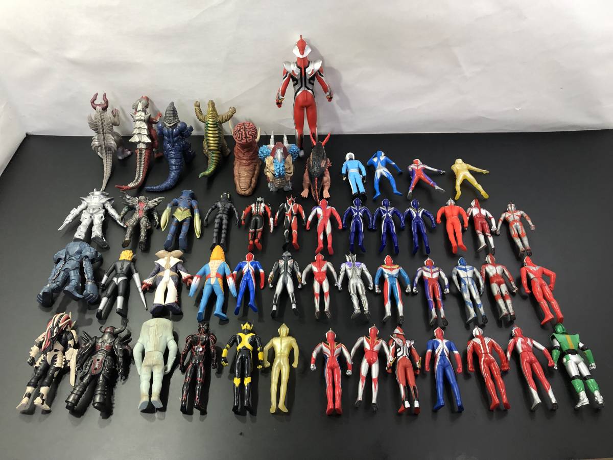 77T 1円～ バンダイ ウルトラマン ウルトラ怪獣 ソフビ まとめて 