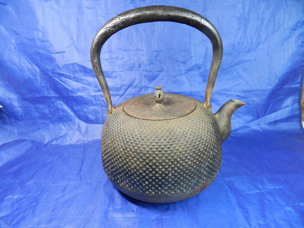 南部鉄瓶 | 南部鉄器 南部鐵器の岩鋳 アラレ 急須 南部鉄瓶の使用方法と、飲んで美味しい身体に嬉しい健康効果在庫状況