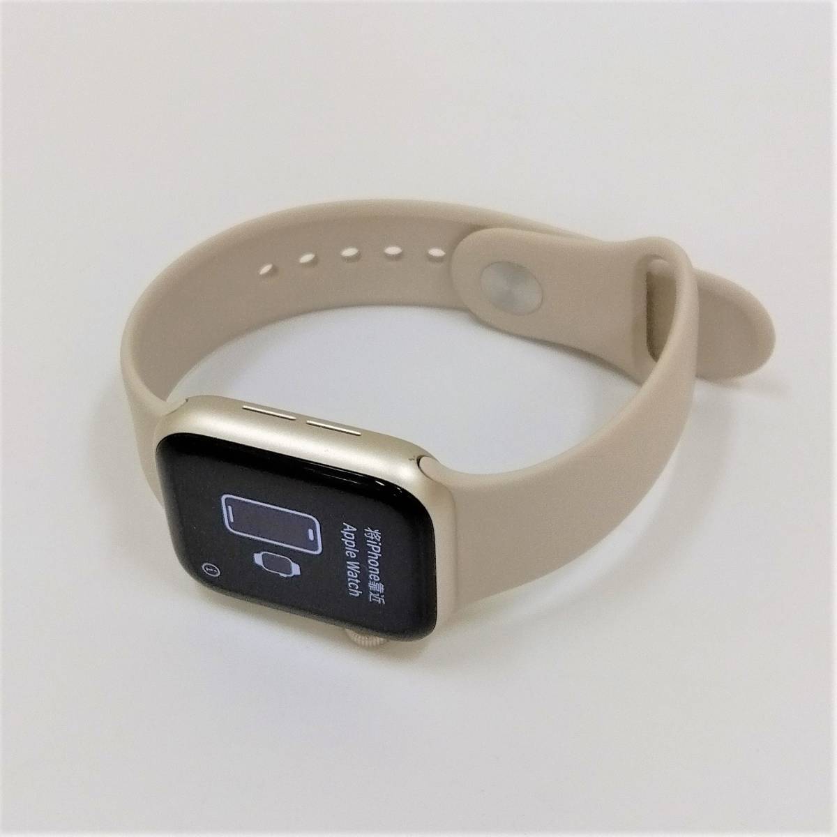 爆買い，最新作 2536 Apple Watch 第二世代 MNJP3J/A 40mm アップルウォッチ アルミケース スマートウォッチSE GPSモデル GPS スターライト(スマートウォッチ本体)｜売買されたオークション情報、yahooの商品情報をアー スマートウォッチ本体