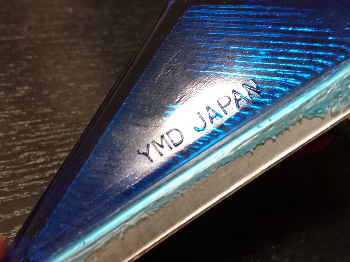 当時物【YMD矢印マーカー ガラスブルー】旧車 レトロ デコトラ 当時物【YMD矢印マーカー ガラスブルー】旧車 レトロ デコトラ