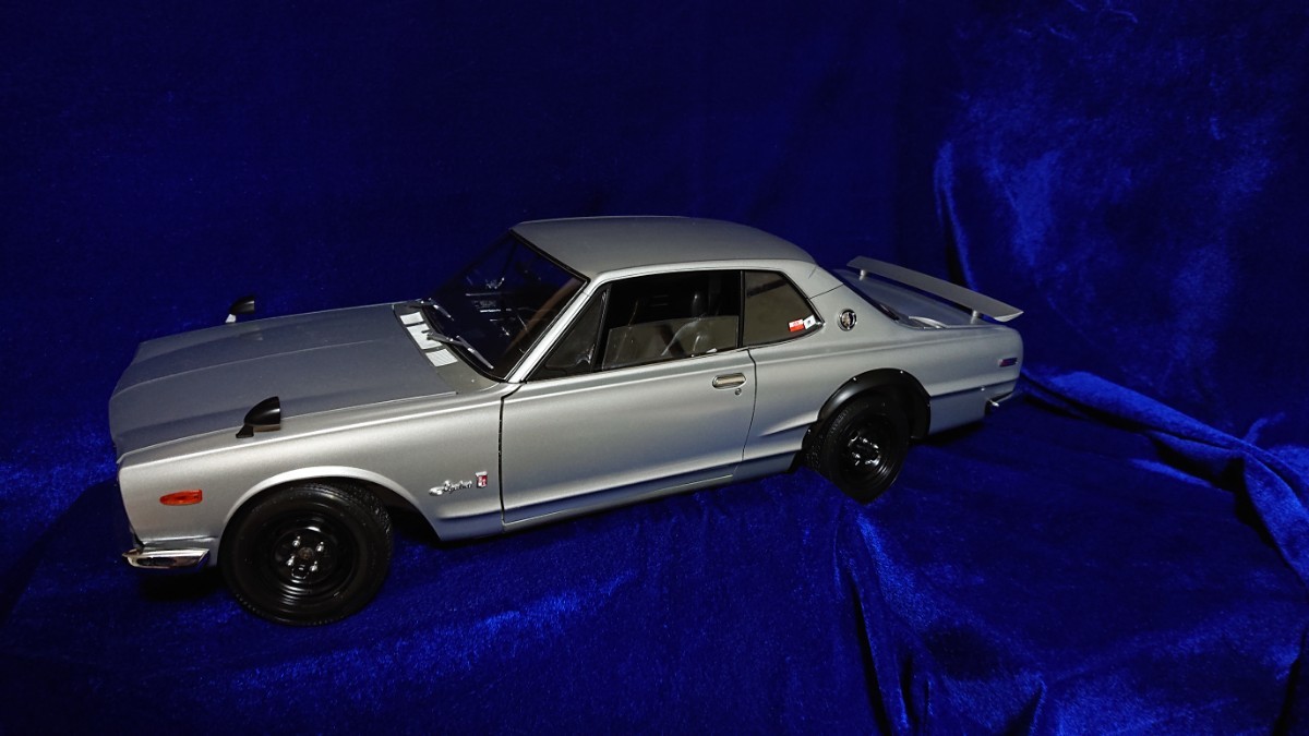 hachette アシェット 1/8 週刊 NISSAN スカイライン 2000 GT-R