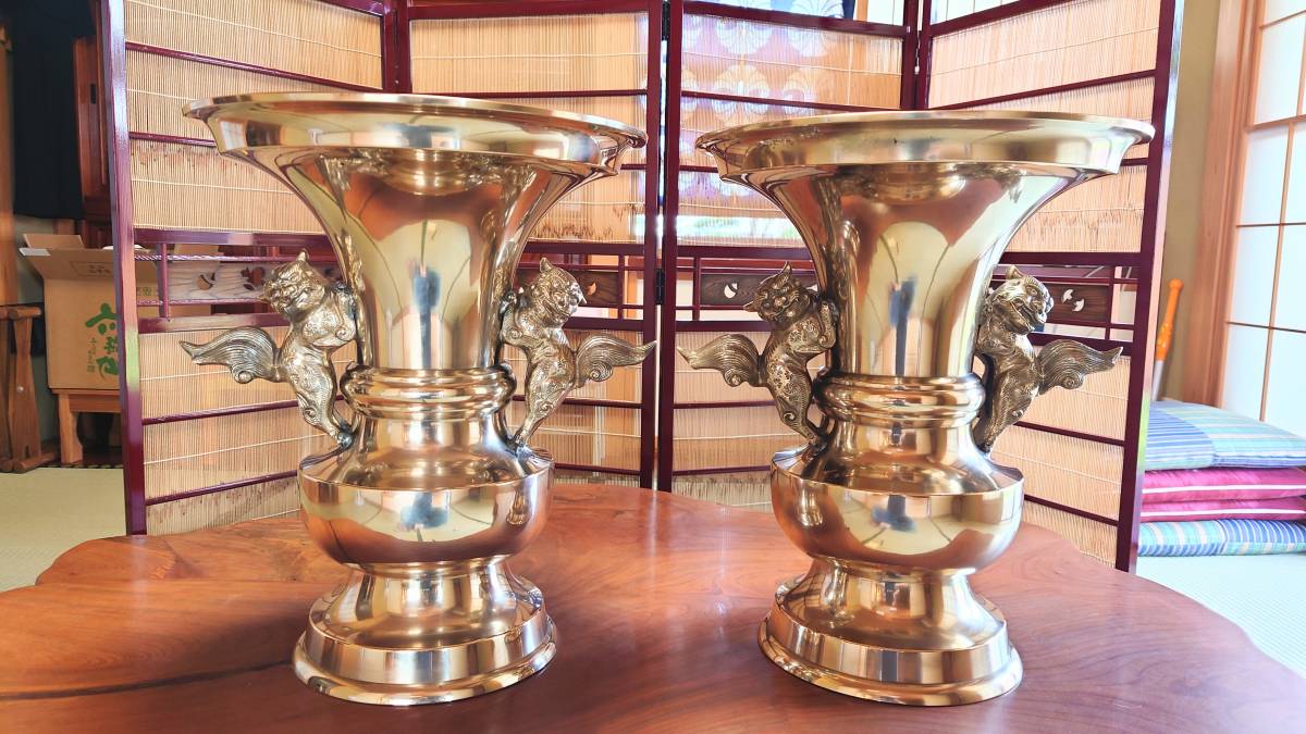 寺院用 花立 真鍮磨き 獅子掛 1尺2寸 1対 長期在庫未使用品