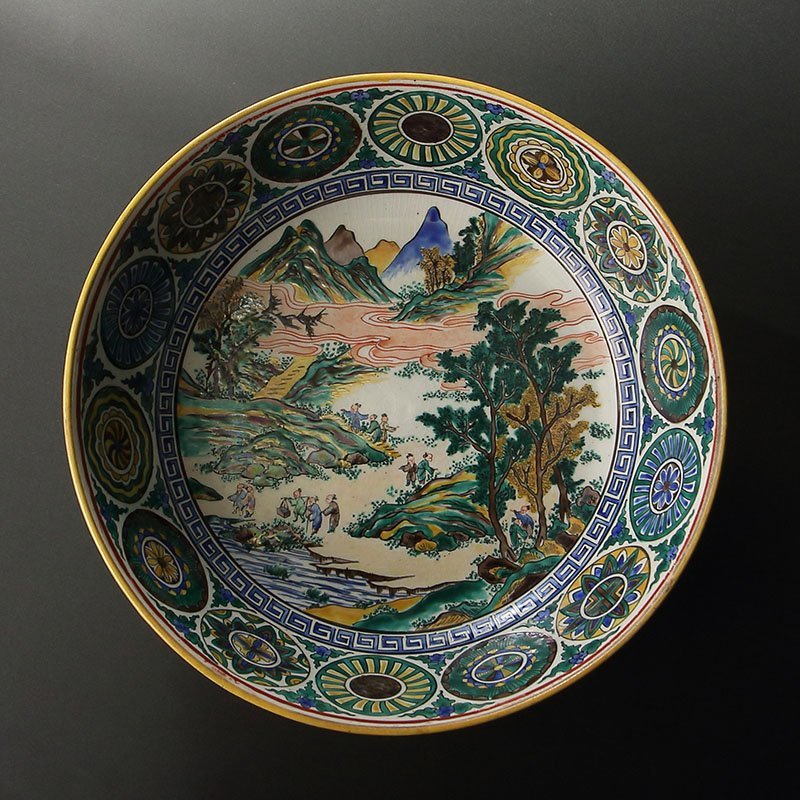 唐三彩，古董，時代物。中国。九谷焼，相馬焼 九谷焼（石川県） 九谷焼とは。豪快な線・鮮やかな「五彩」の特徴と