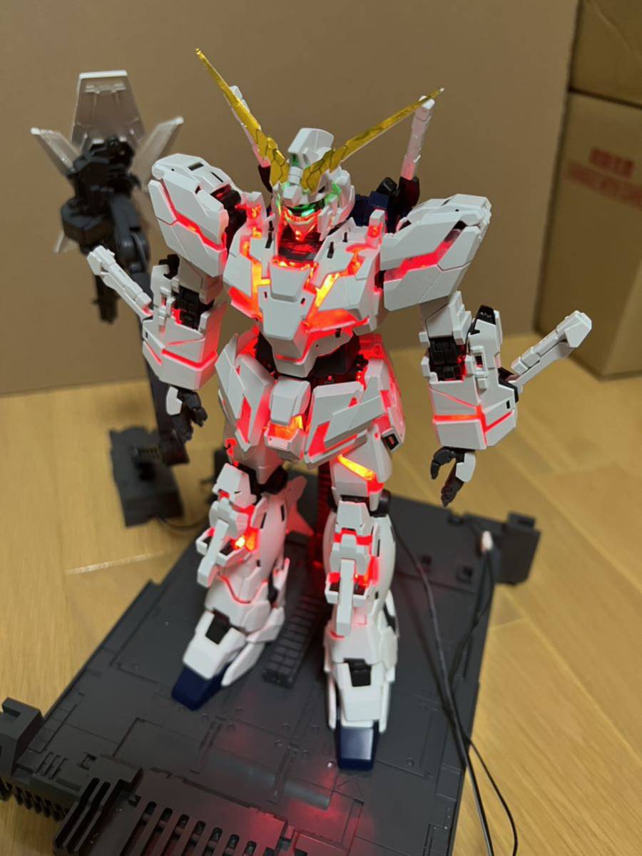 ガンプラ MGEX 1/100 ユニコーンガンダム Ver.Ka【組立済 ガンプラ MGEX 1/100 ユニコーンガンダム Ver.Ka【組立済
