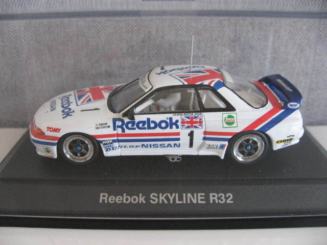 1/43ミニカー】長谷見モータースポーツ リーボック スカイライン R32 