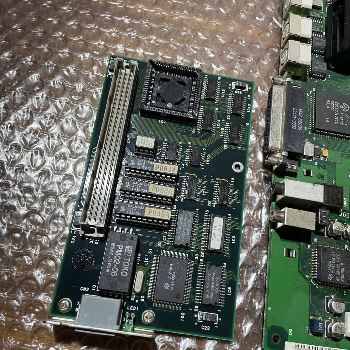 ジャンク Apple Macintosh Color Classic ロジックボード 820-0367-C