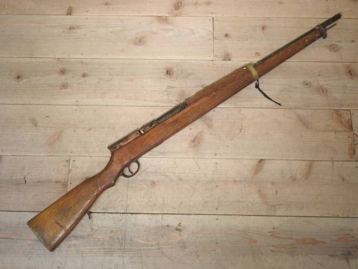 ◇ ふるい木製銃床 その2 竹の銃身 / 火縄銃？ ゲベール銃？(火縄銃