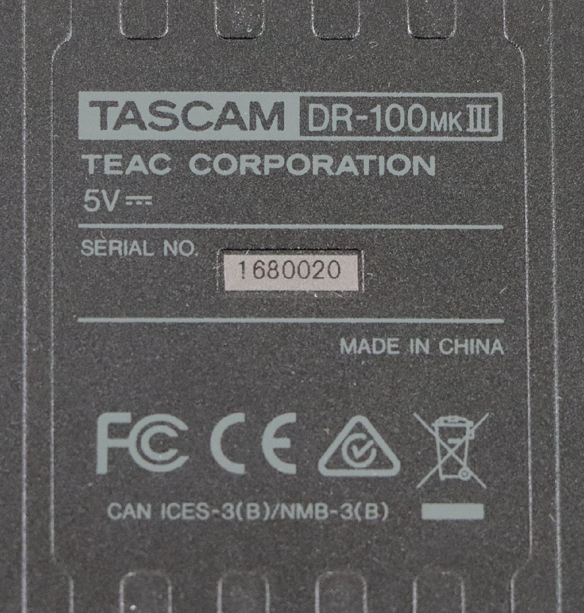 S◇中古品◇リニアPCMレコーダー DR-100MK3 TASCAM/タスカム/TEAC LINEAR PCM RECORDER 箱/説明書/デジタル入力変換ケーブル/SDカード16GB リニアPCMレコーダー TASCAM | 24bit&frasl;96kHz対応 dr-100mk3の通販 dr-100mkiii」の落札相場・落札価格