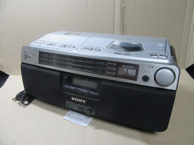 Q22:ソニーCDラジオカセットコーダー　CFD-A100TV　放送局カード付
